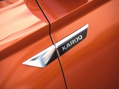 For Skoda Karoq 2017 2018 2019 2020 Car Original Side Wing Fender Door Waist Line Emblem Badge Trim Chrome Garnish Stickers